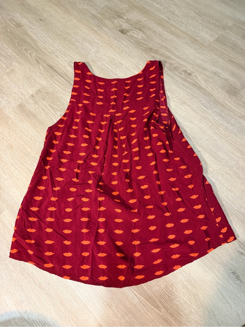 Anthropologie Maeve Lip Print Sleeveless Blouse Size 10 Flowy Tank - Picture 3 of 4
